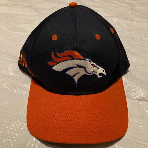Vintage 90s Denver Broncos adult SnapBack football hat cap one size - Picture 1 of 7